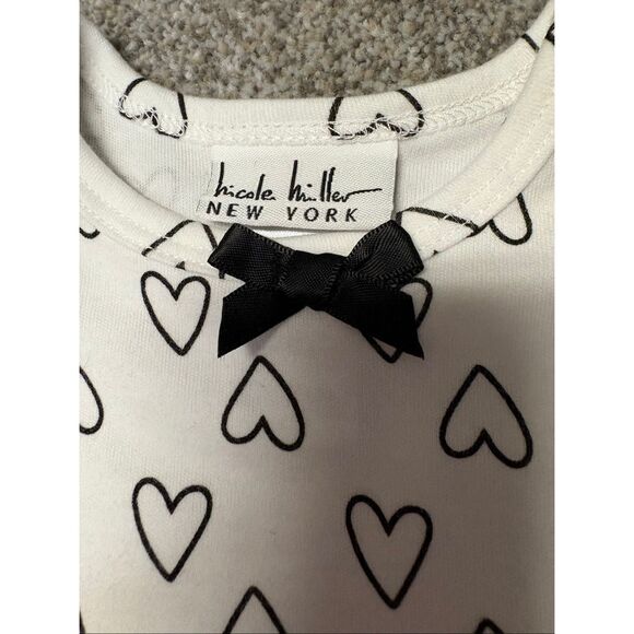 Bundle of baby one piece bodysuits - Picture 9 of 11